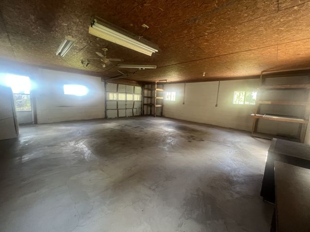 575 Jackson Rd, Portland, TN 37148