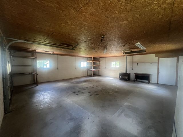 575 Jackson Rd, Portland, TN 37148