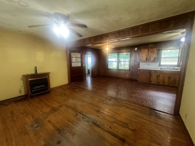 575 Jackson Rd, Portland, TN 37148