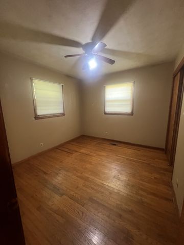 575 Jackson Rd, Portland, TN 37148