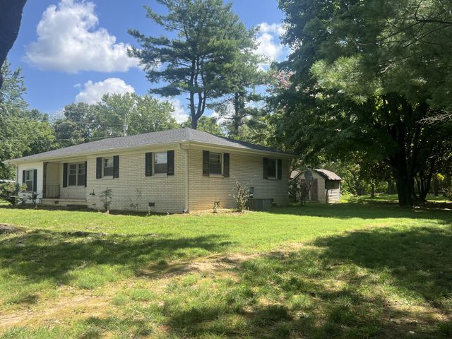 575 Jackson Rd, Portland, TN 37148