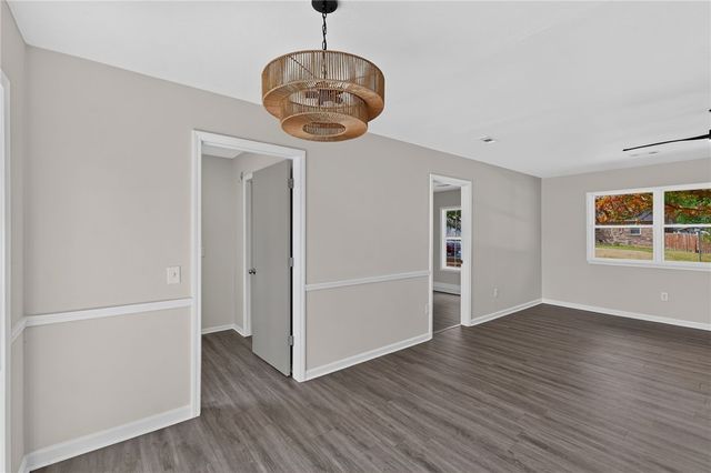 2303 Woodland Avenue, Springdale, AR 72762