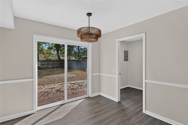 2303 Woodland Avenue, Springdale, AR 72762