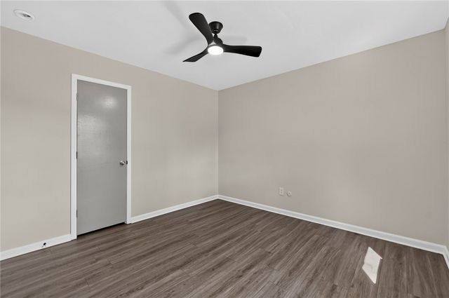 2303 Woodland Avenue, Springdale, AR 72762