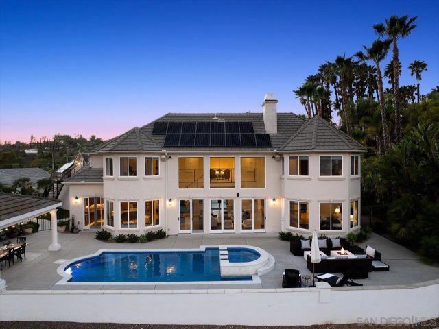 2814 Paseo Del Sol, Escondido, CA 92025