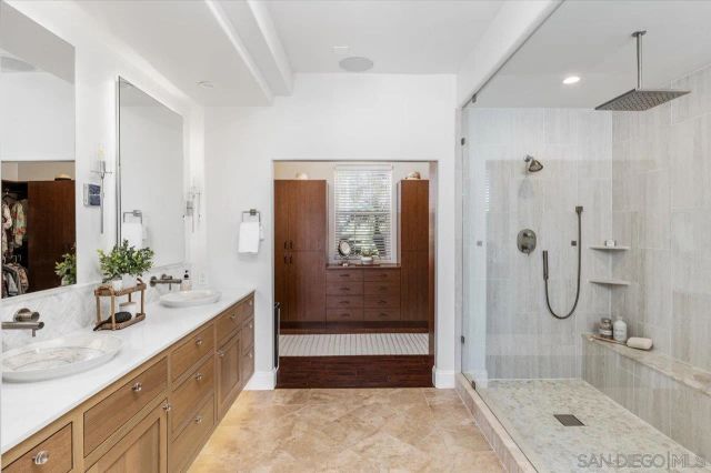 2814 Paseo Del Sol, Escondido, CA 92025