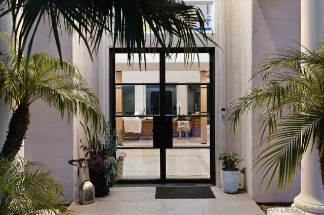 2814 Paseo Del Sol, Escondido, CA 92025