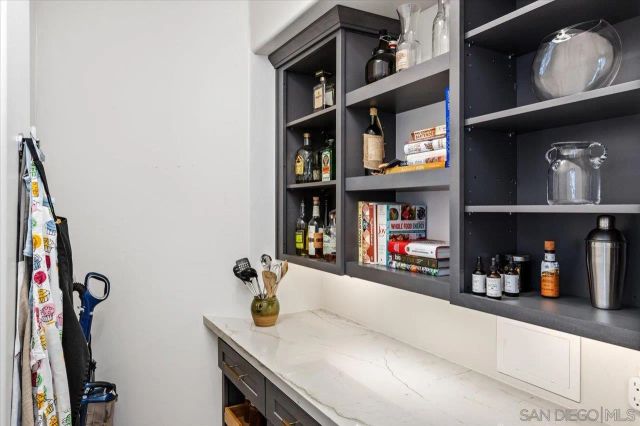 2814 Paseo Del Sol, Escondido, CA 92025