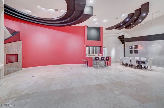 9713 Highridge Drive, Las Vegas, NV 89134