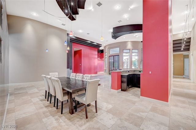 9713 Highridge Drive, Las Vegas, NV 89134