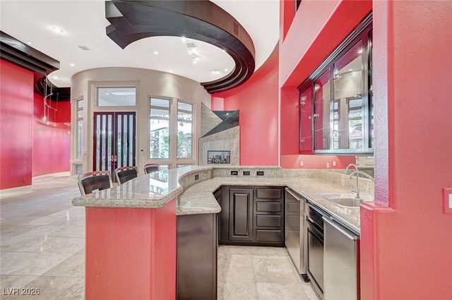 9713 Highridge Drive, Las Vegas, NV 89134