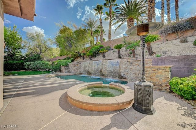 9713 Highridge Drive, Las Vegas, NV 89134