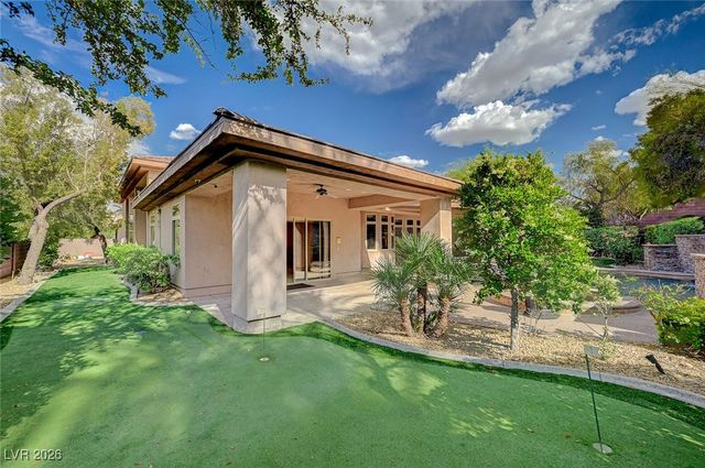 9713 Highridge Drive, Las Vegas, NV 89134