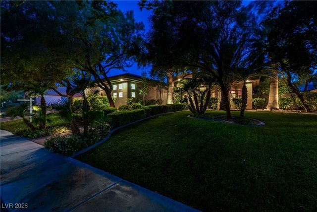 9713 Highridge Drive, Las Vegas, NV 89134