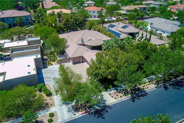 9713 Highridge Drive, Las Vegas, NV 89134