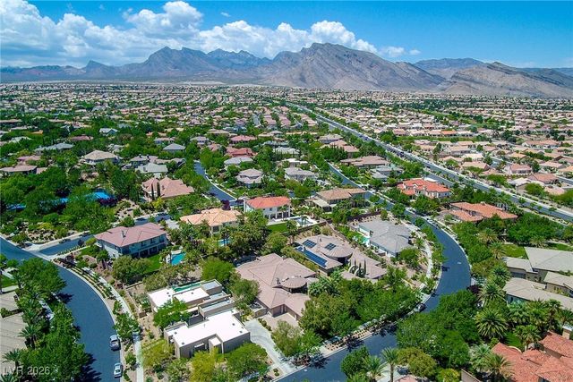 9713 Highridge Drive, Las Vegas, NV 89134