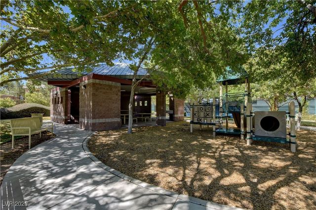 9713 Highridge Drive, Las Vegas, NV 89134