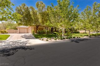 9713 Highridge Drive, Las Vegas, NV 89134