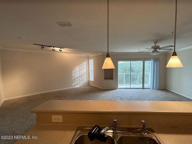 8290 GATE Parkway W 149, Jacksonville, FL 32216