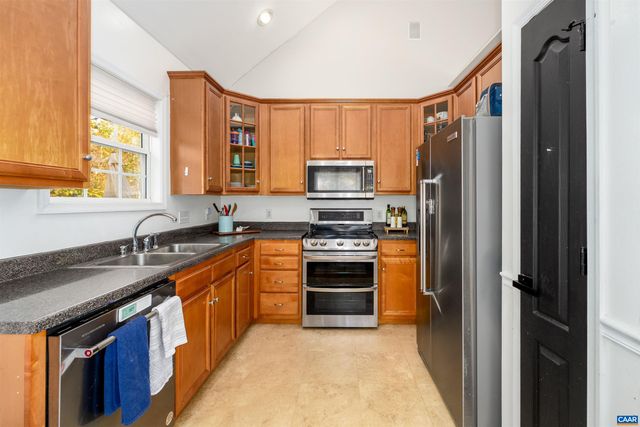 36 HATCHECHUBEE RD, Palmyra, VA 22963
