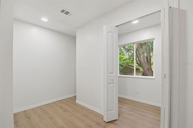 1016 W 8TH STREET, Sanford, FL 32771