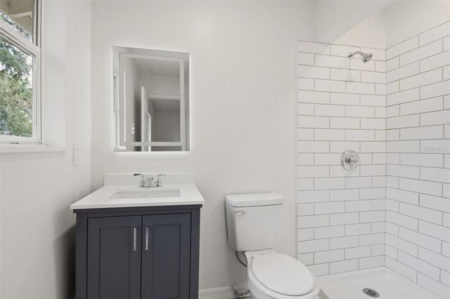 1016 W 8TH STREET, Sanford, FL 32771