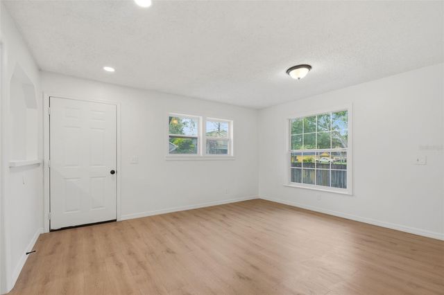 1016 W 8TH STREET, Sanford, FL 32771