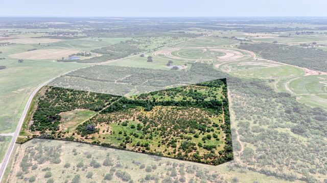 1588 Fm 1470, Poteet, TX 78065