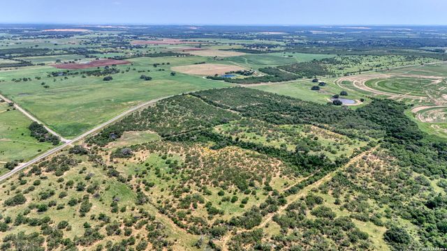 1588 Fm 1470, Poteet, TX 78065