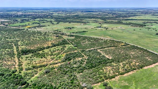 1588 Fm 1470, Poteet, TX 78065