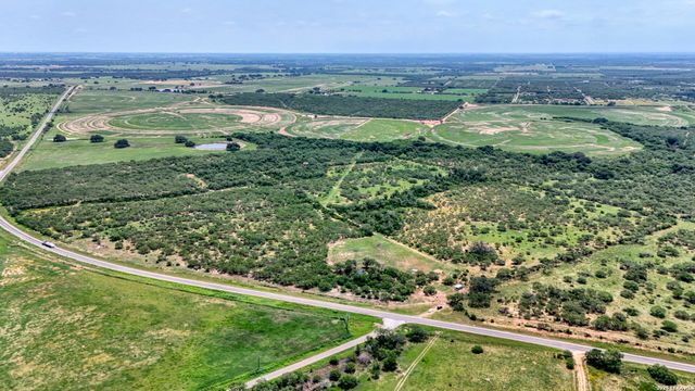 1588 Fm 1470, Poteet, TX 78065