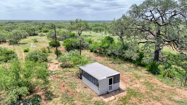 1588 Fm 1470, Poteet, TX 78065