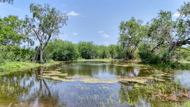 1588 Fm 1470, Poteet, TX 78065