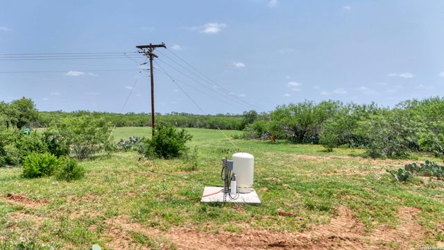 1588 Fm 1470, Poteet, TX 78065