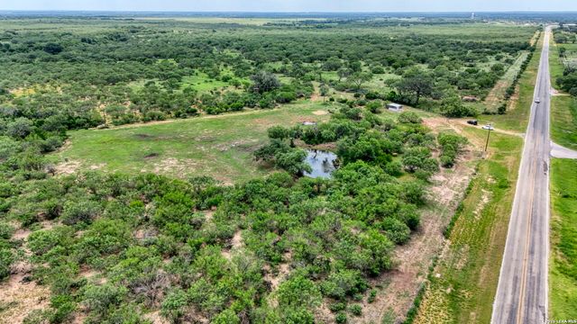 1588 Fm 1470, Poteet, TX 78065