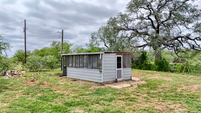 1588 Fm 1470, Poteet, TX 78065