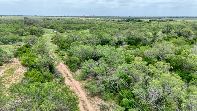 1588 Fm 1470, Poteet, TX 78065