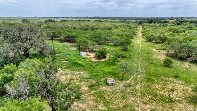 1588 Fm 1470, Poteet, TX 78065