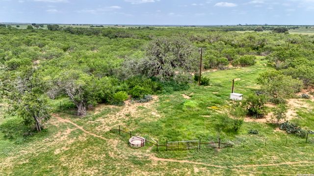 1588 Fm 1470, Poteet, TX 78065