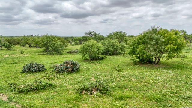 1588 Fm 1470, Poteet, TX 78065