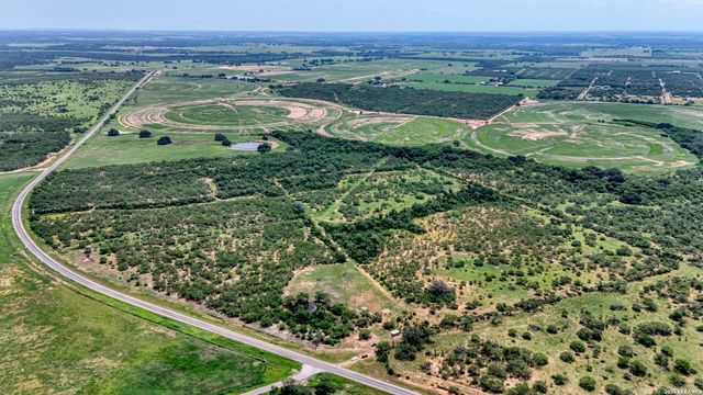 1588 Fm 1470, Poteet, TX 78065