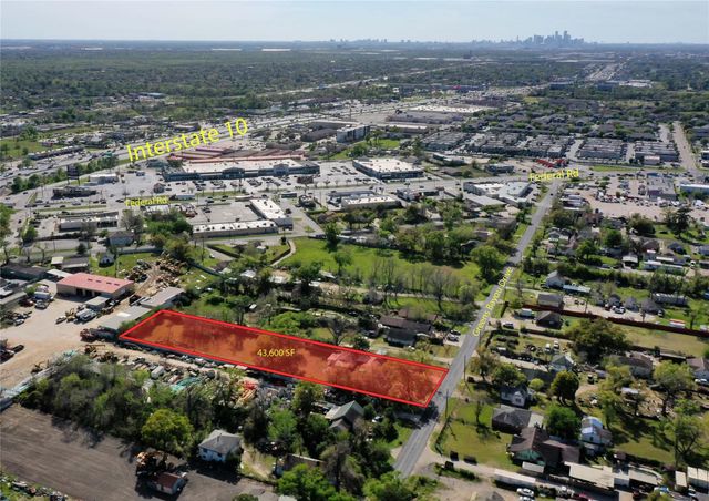 12610 Greens Bayou Street, Houston, TX 77015