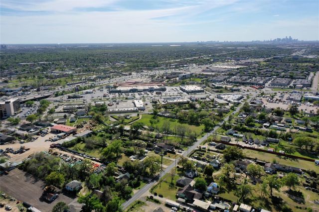 12610 Greens Bayou Street, Houston, TX 77015