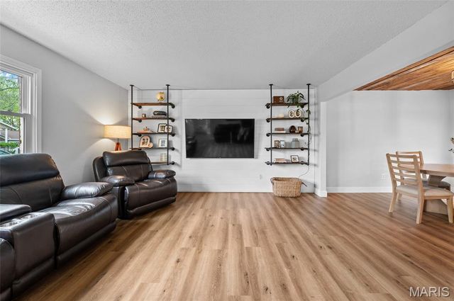 1004 Andra Drive, Maryville, IL 62062