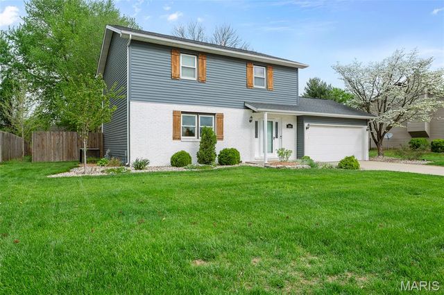 1004 Andra Drive, Maryville, IL 62062
