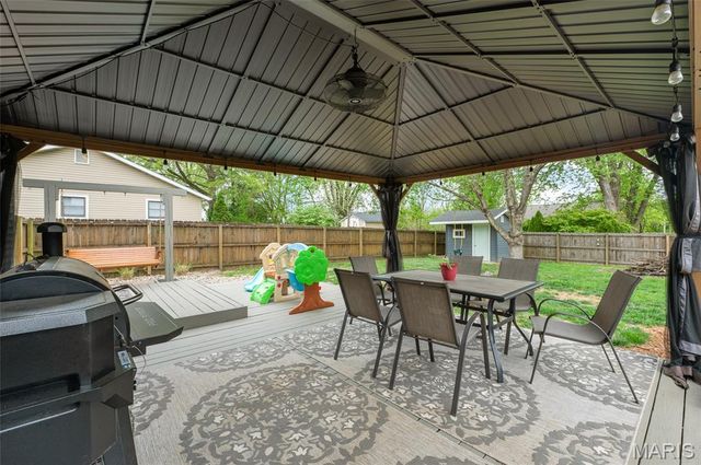 1004 Andra Drive, Maryville, IL 62062
