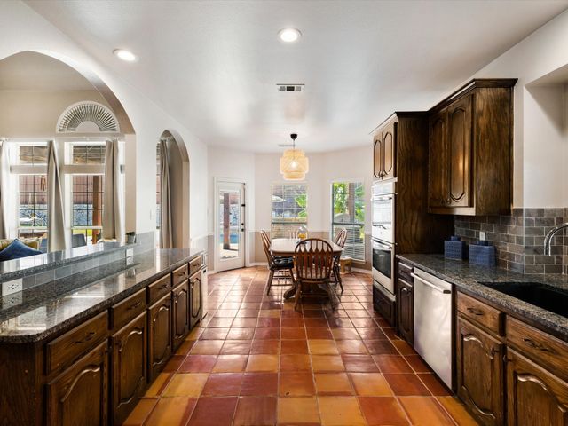 809 Stanford Drive, Murphy, TX 75094