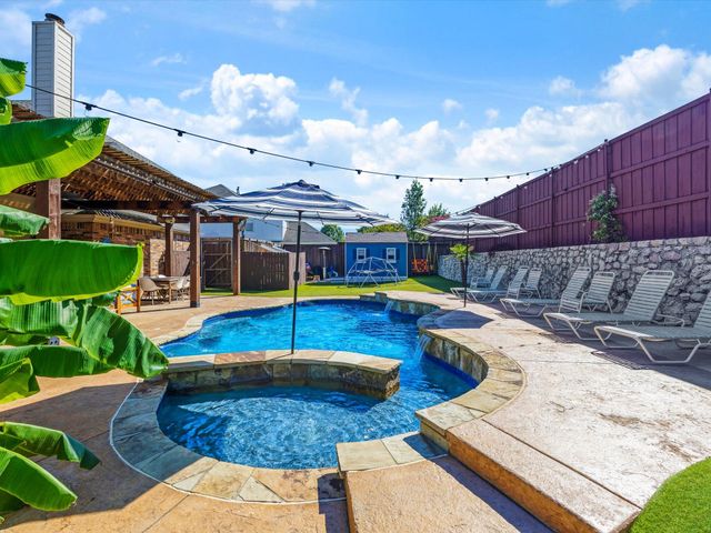809 Stanford Drive, Murphy, TX 75094