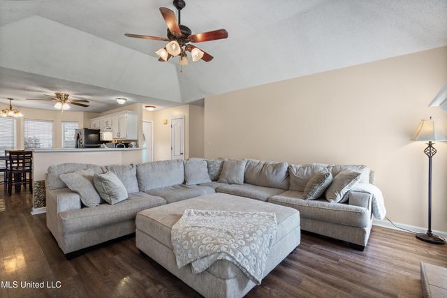 1365 Annesdale Drive, Southaven, MS 38671