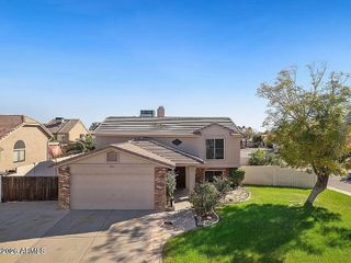 7221 W WINDROSE Drive, Peoria, AZ 85381